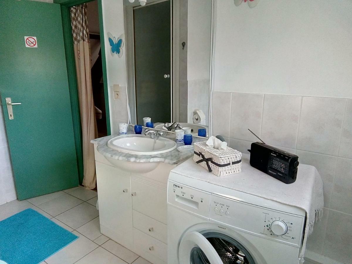 Au Trieu Hotell Wannebecq Exteriör bild